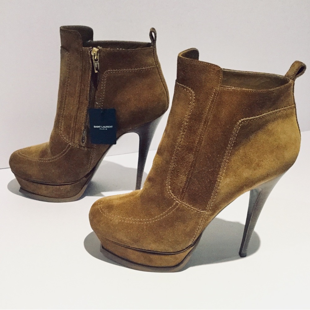 YVES SAINT LAURENT SUEDE “ TRIBUTE 105 ” TALL PLATFORM ANKLE BOOTS. - Picture 4 of 10